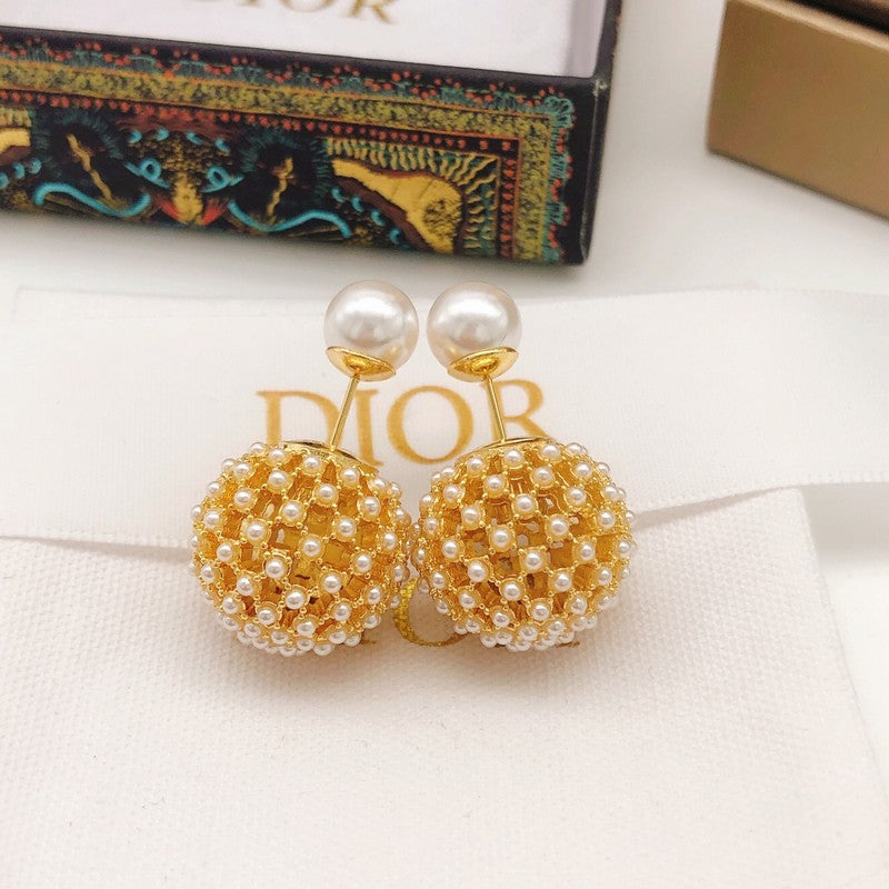 CD Tribales Faux Pearl Earrings