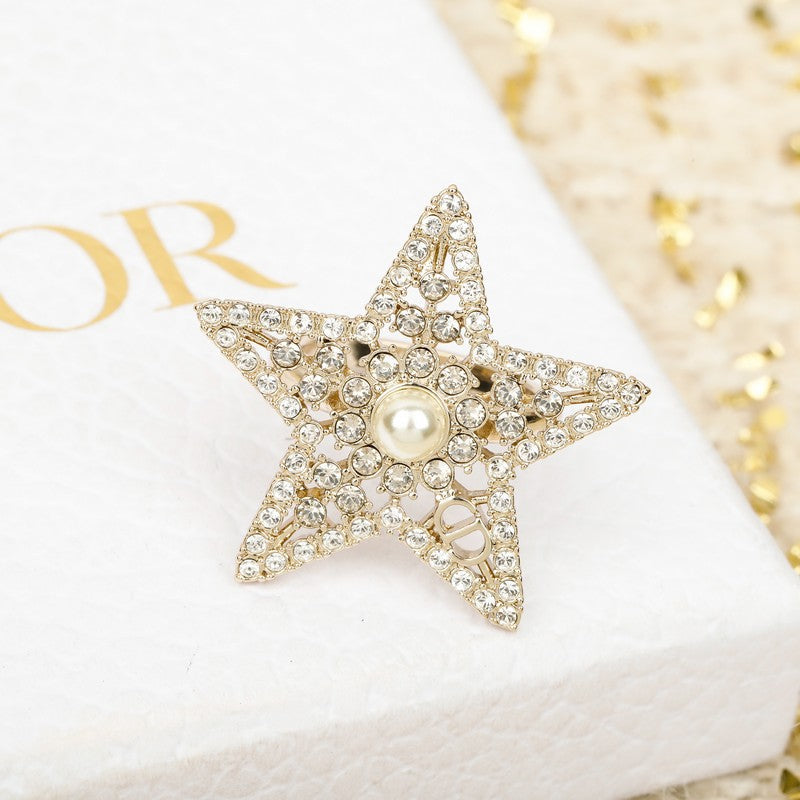CD Star Diamond Brooch