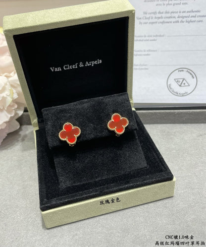 18K Vintage Alhambra Carnelian Earrings