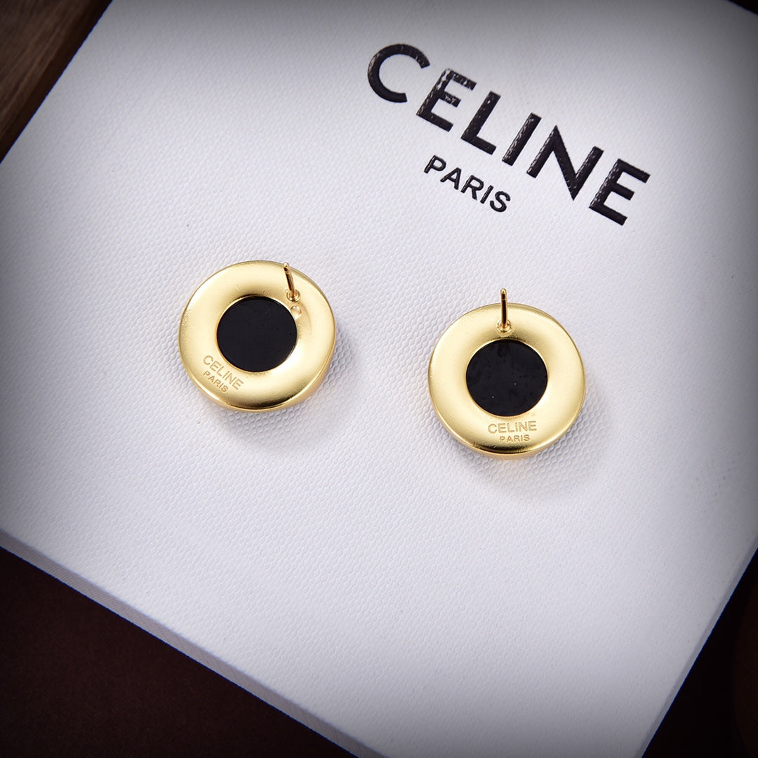 18k Triomphe Pearl Earrings