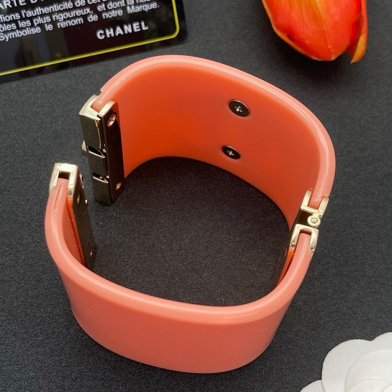 18K CC Pearl Diamond Pink Cuff Bracelet
