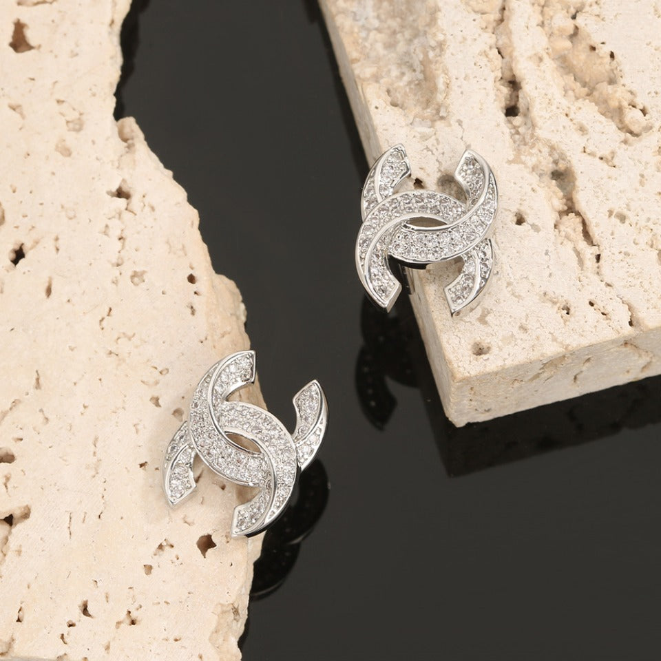 18K CC Diamonds Earrings