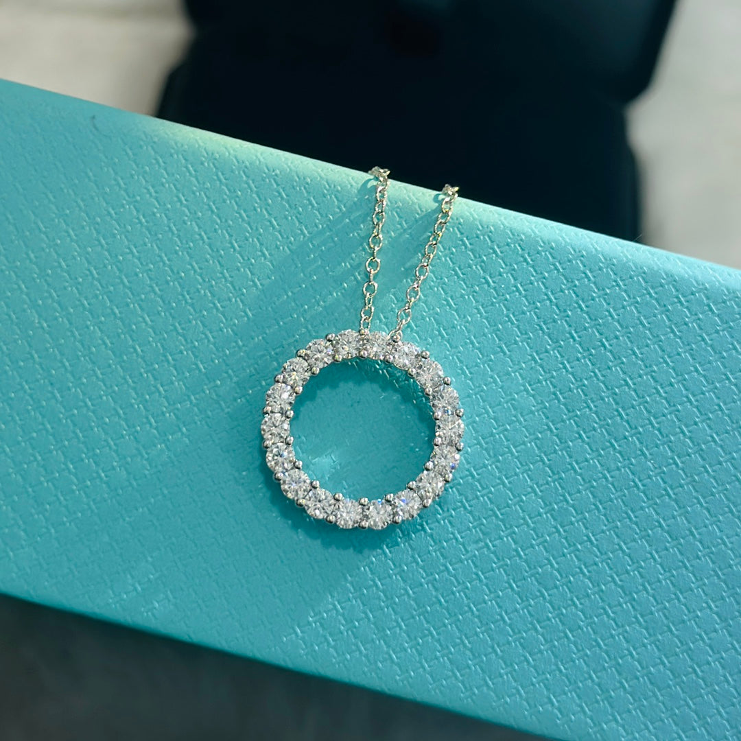 18K T Circle Diamonds Necklace