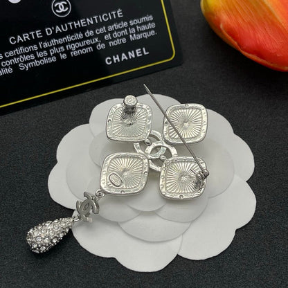 18K CC Diamond Shape Drop Brooch