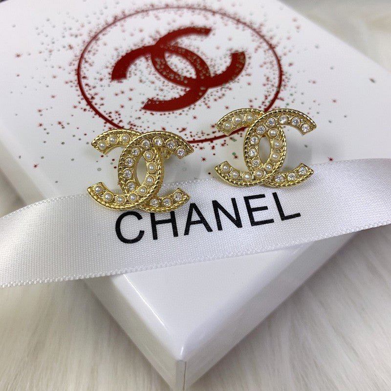CC Pearls Earrings