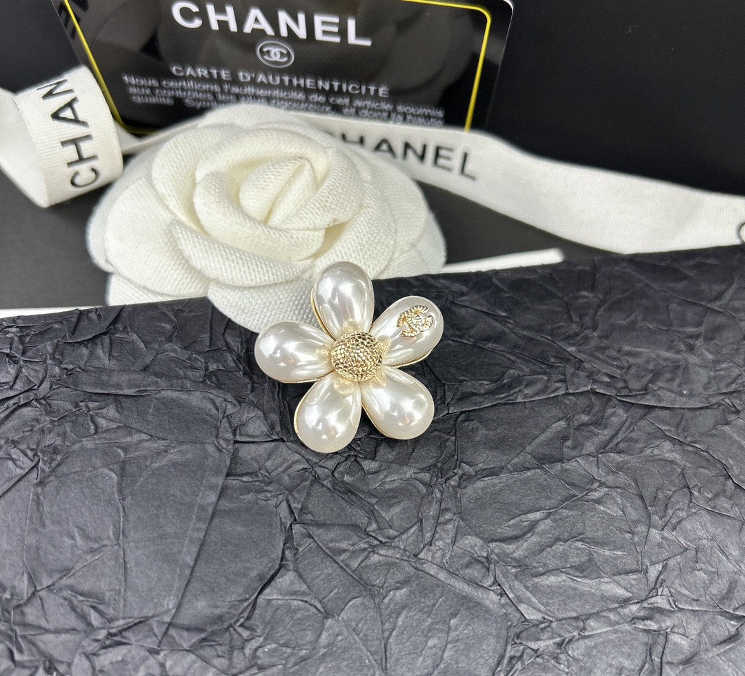 18K CC Pearls Brooch