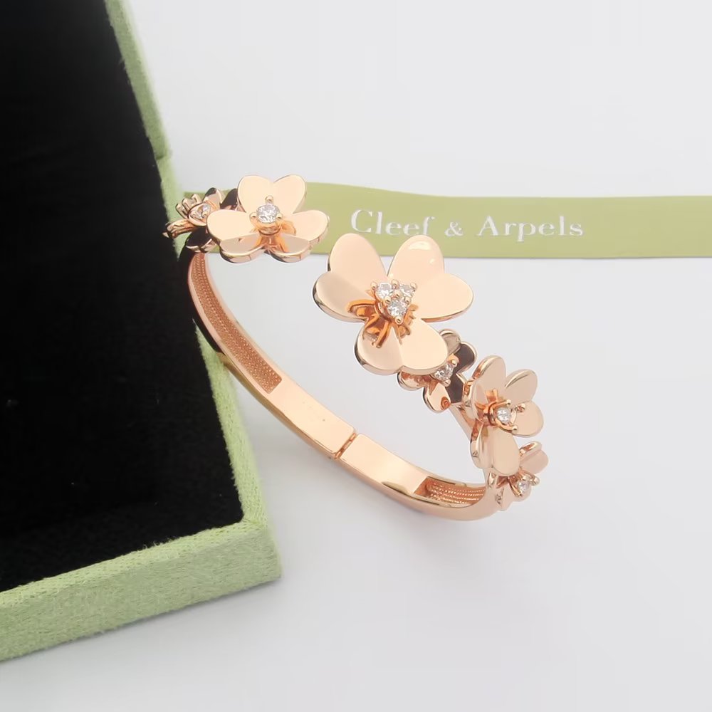 Bracelet Frivole Sept Fleurs 18K