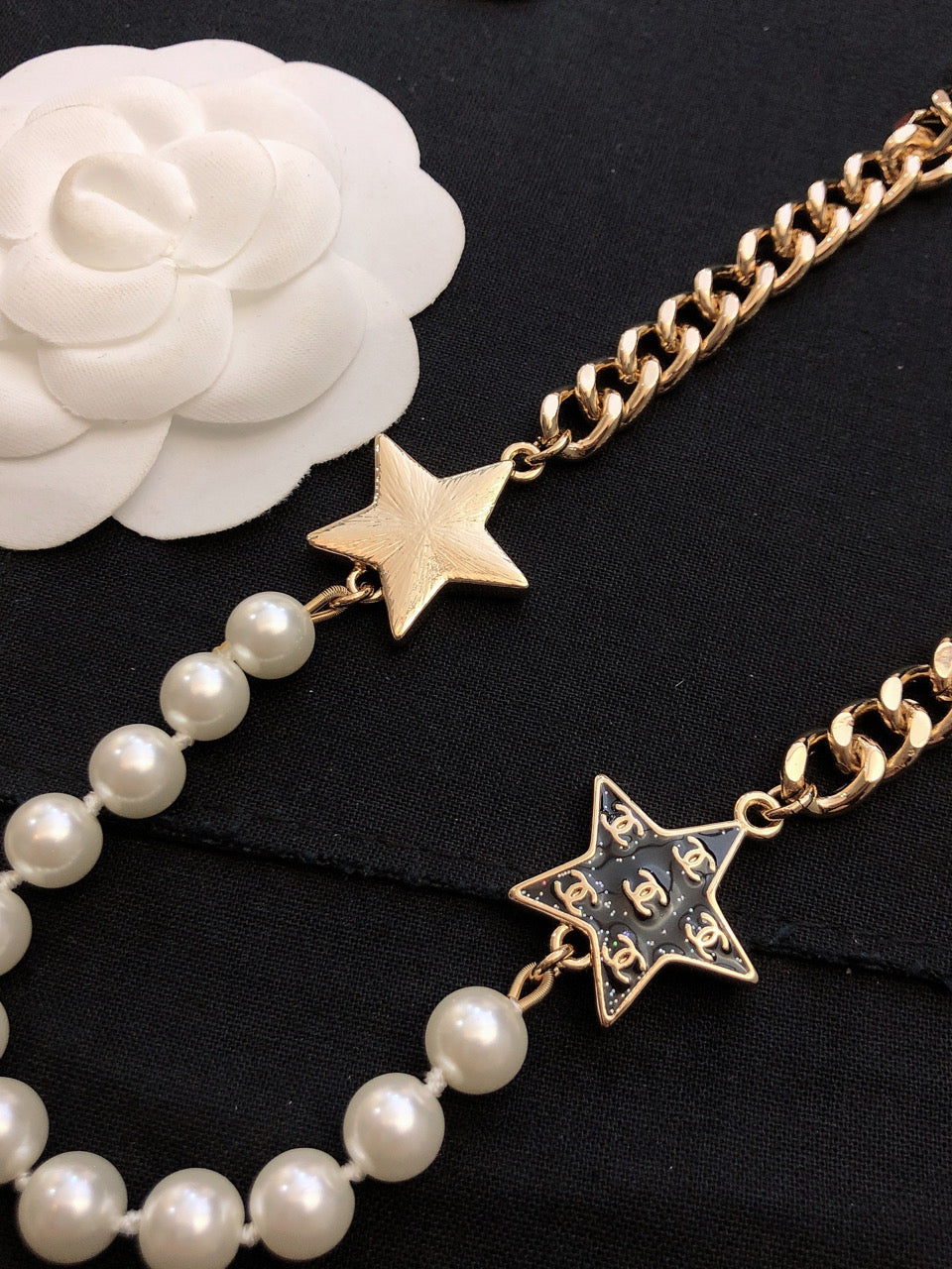 18K CC Star Pearls Necklace