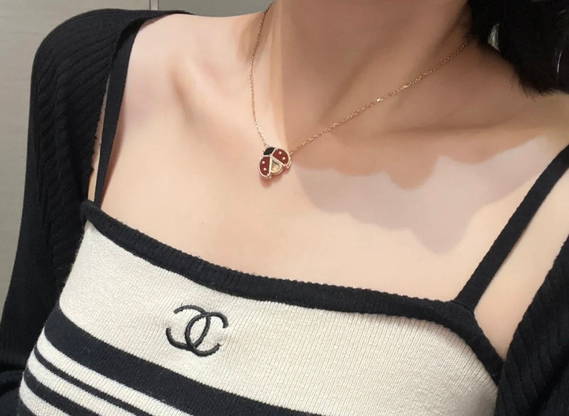 18K Lucky Spring Pendant Necklace