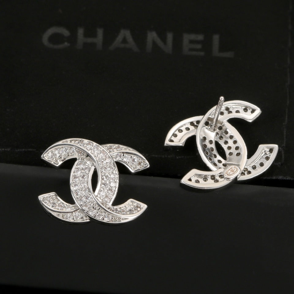 18K CC Diamonds Earrings