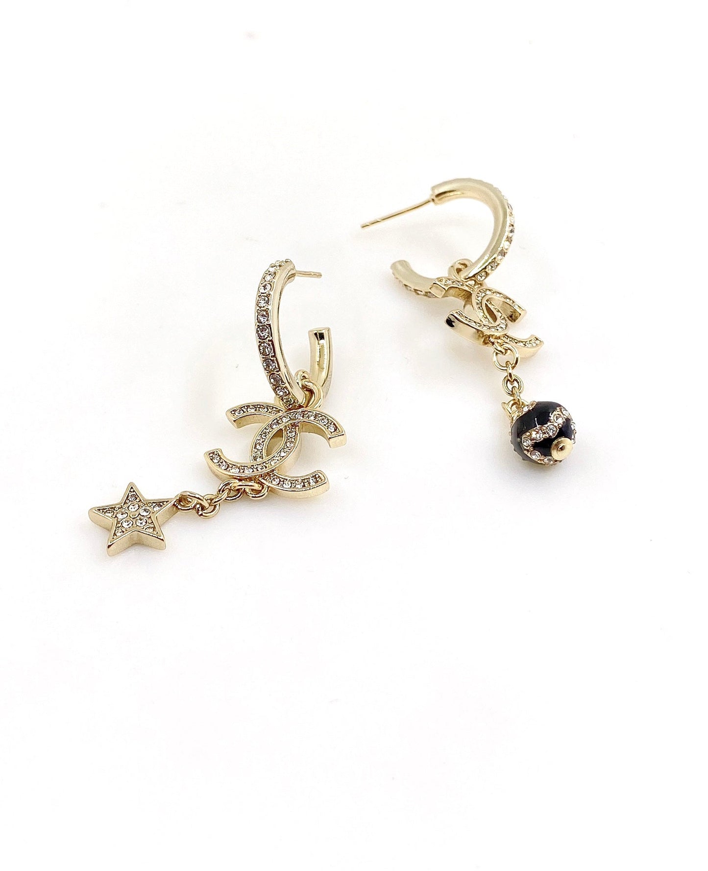 Boucles d'oreilles pendantes perles étoiles CC 18 carats