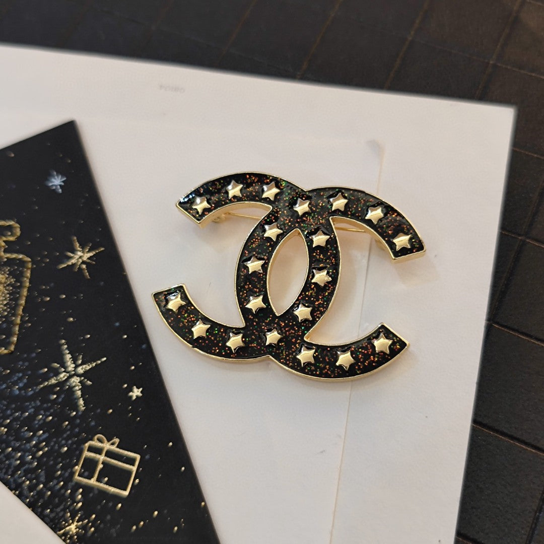 18K CC Black Star Brooch