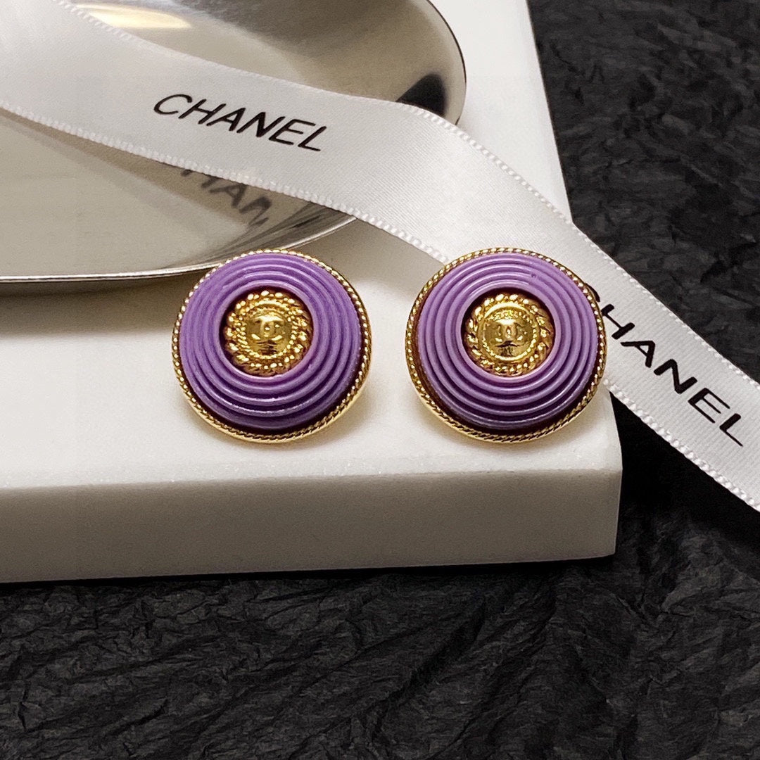 Boucles d'oreilles en résine violette 18 carats CC