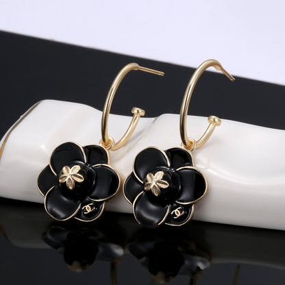 18K CC Flower Earrings