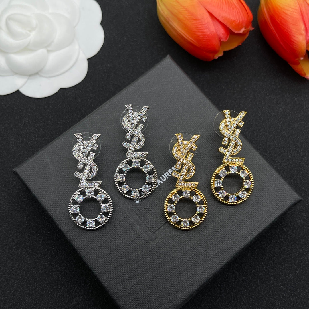 Boucles d'oreilles Saint Diamants 18 carats