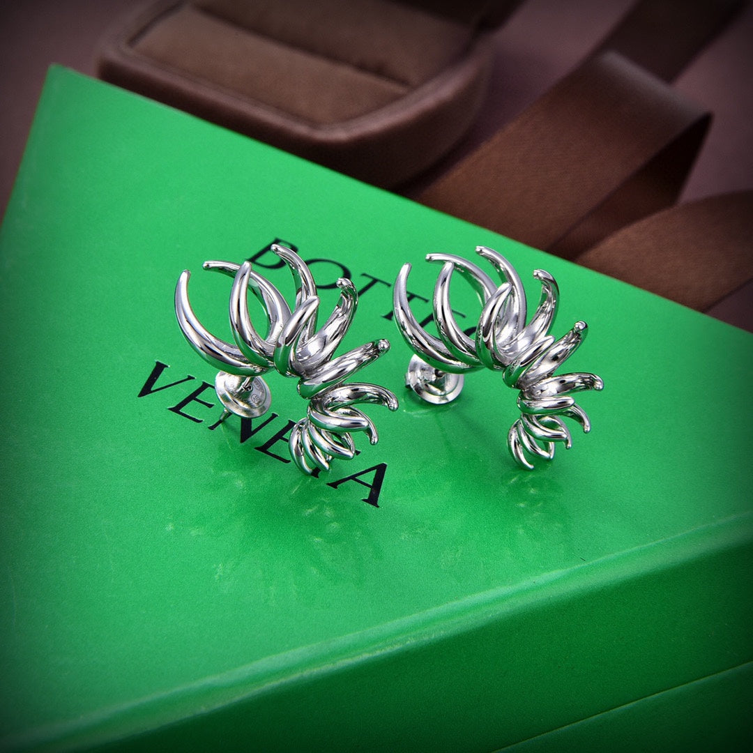 18K BV Earrings