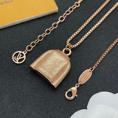 18K Louis Dress Gold Necklace