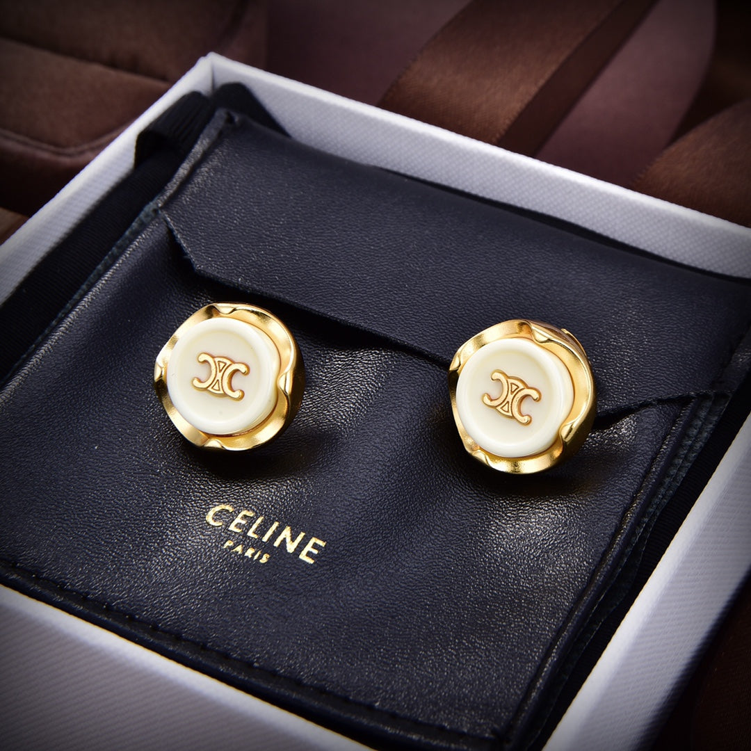 18k Triomphe Pearl Earrings