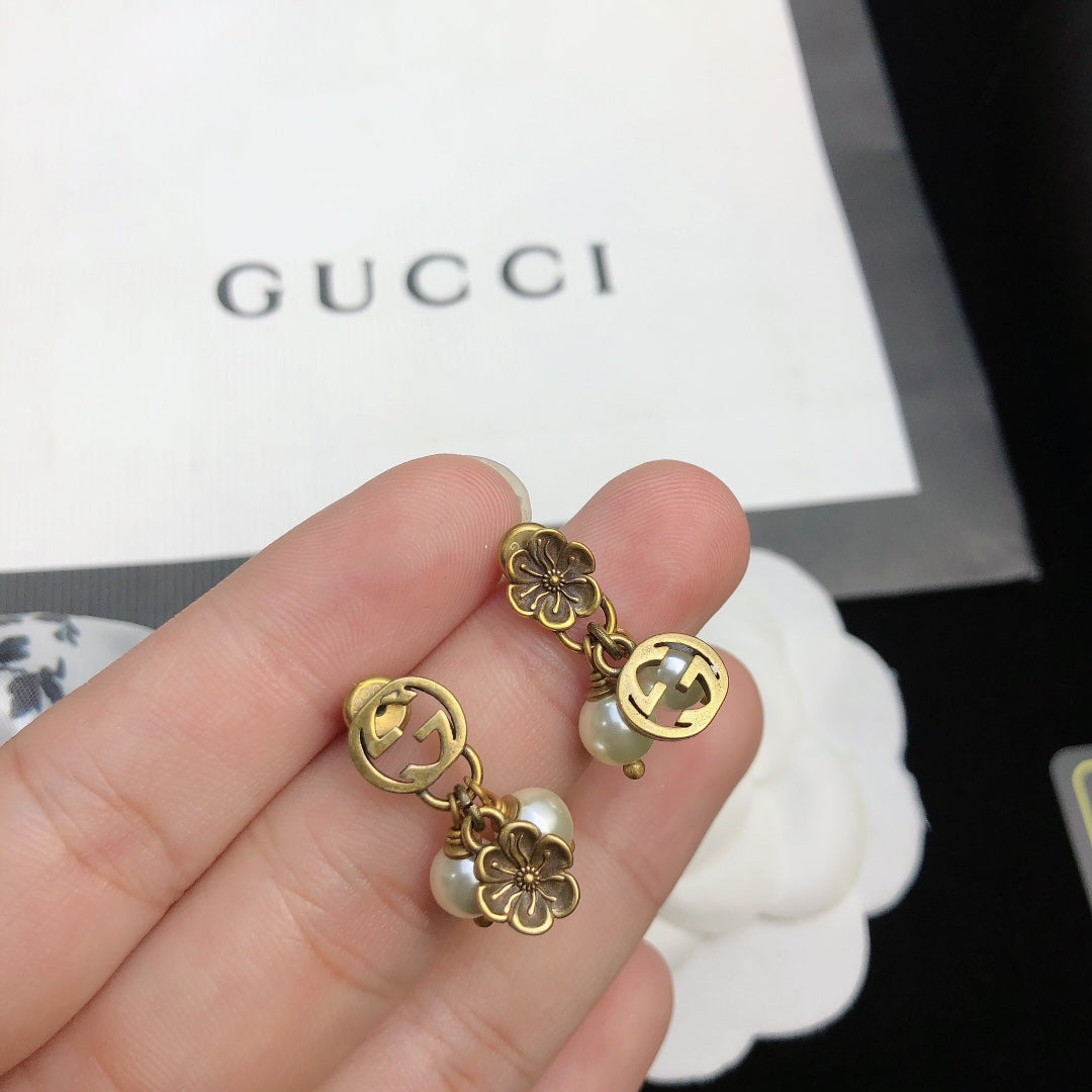 18K Double G Flower & Pearl Pendant Earrings