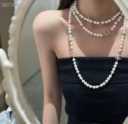 18K CC Pearl Choker Necklace