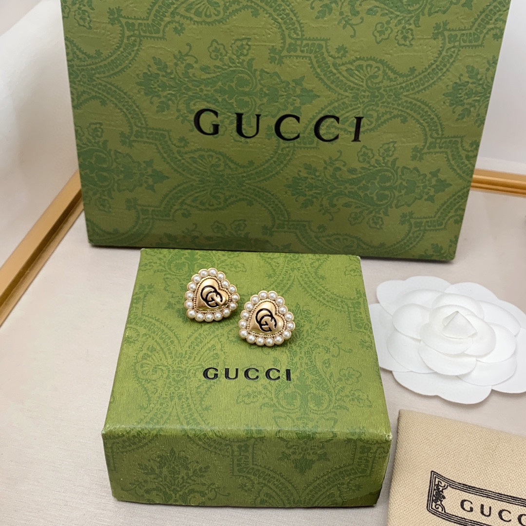 18K Double G Heart Pearl Earrings