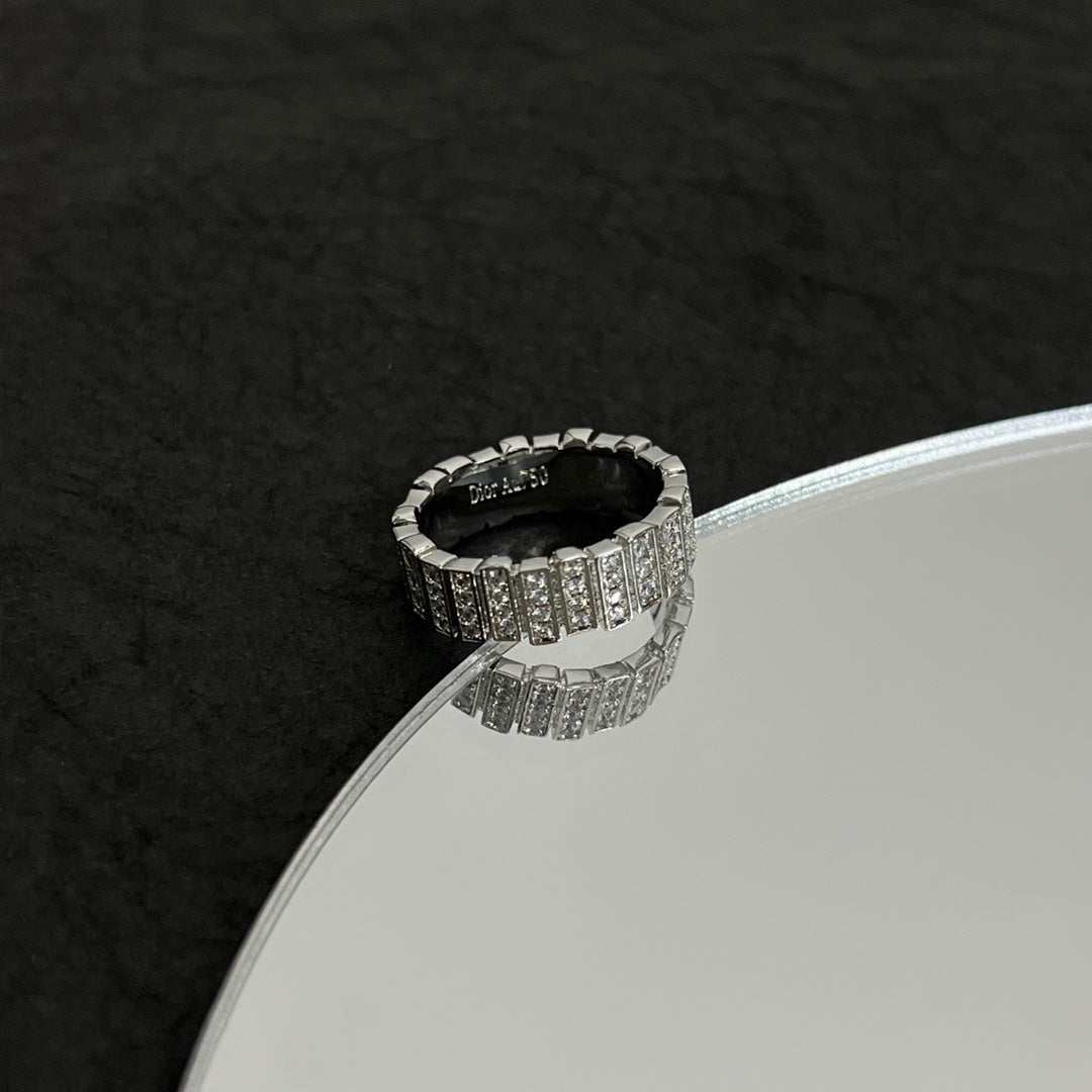 18K CD Gem Diamonds Ring