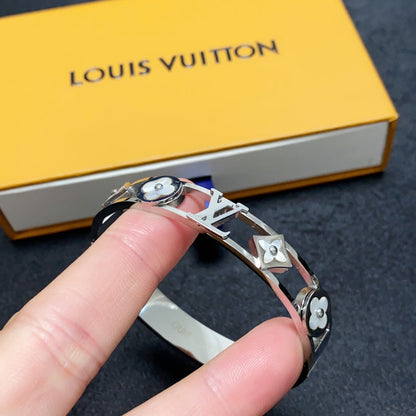 Bracelet clouté en cristal Louis 18 carats