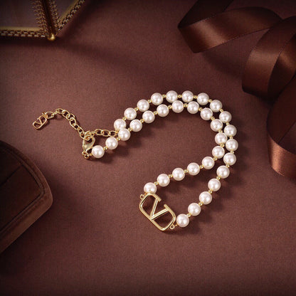 Collier signature Garavani VLogo 18 carats