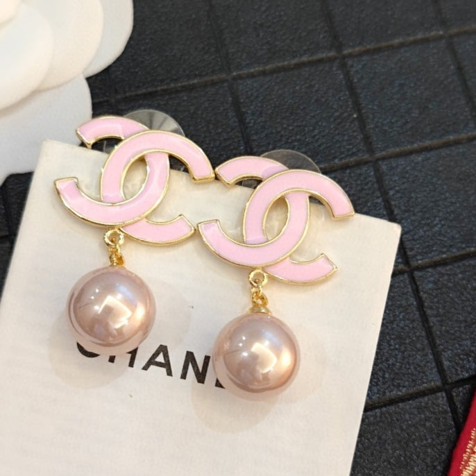 18K CC Pink Pearls Earrings