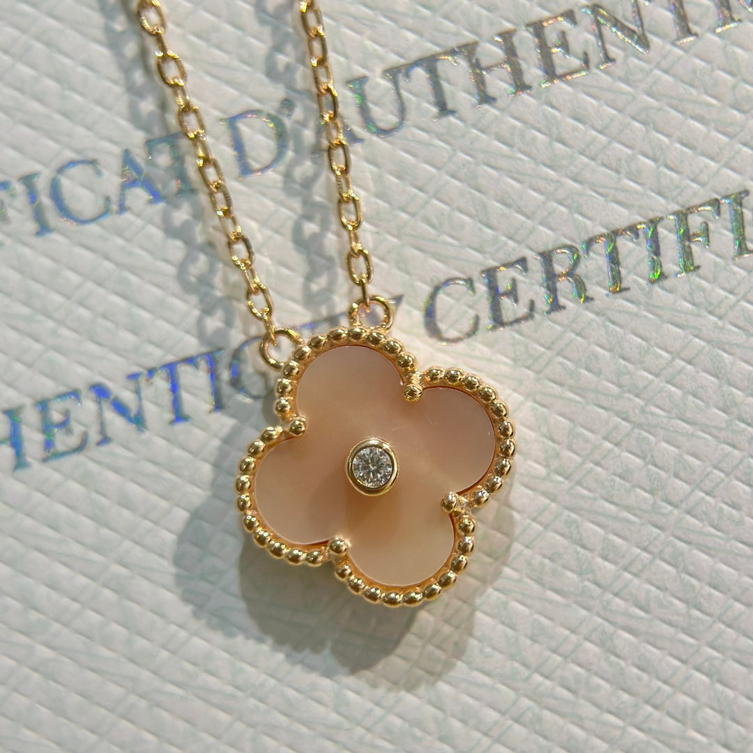 18K Sweet Alhambra Clover Necklace