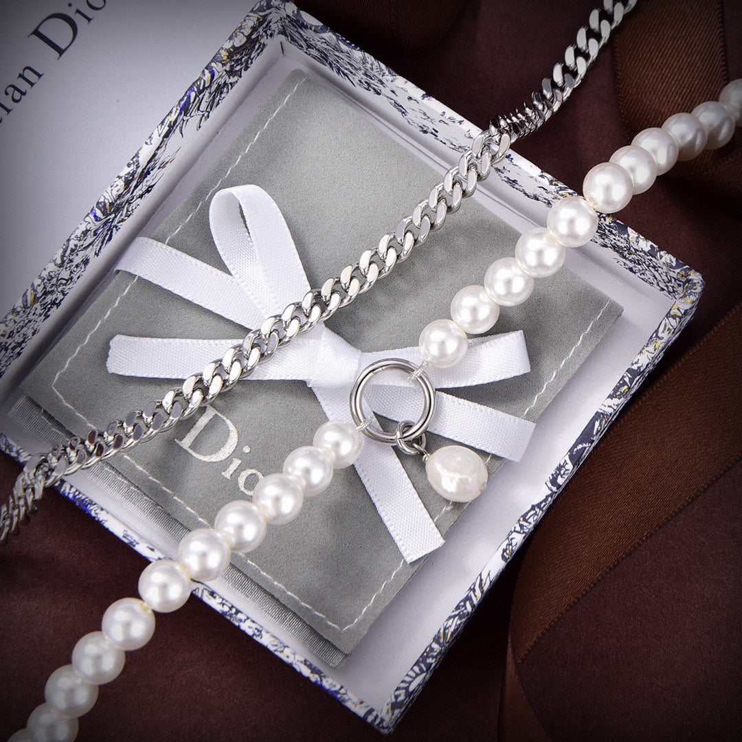 18K CD Pearls Necklace