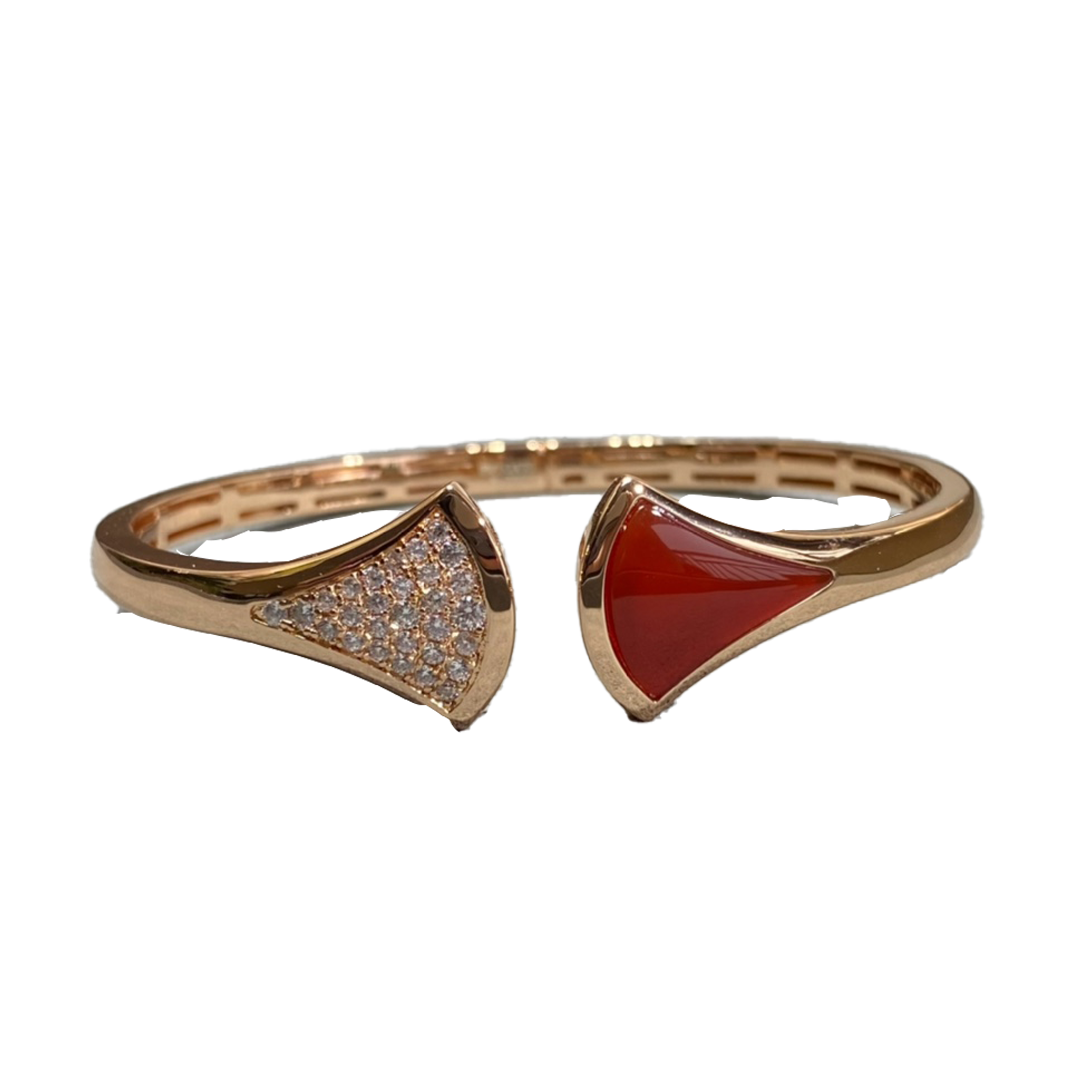 18K BV DIVAS' DREAM Carnelian Bangle Bracelet