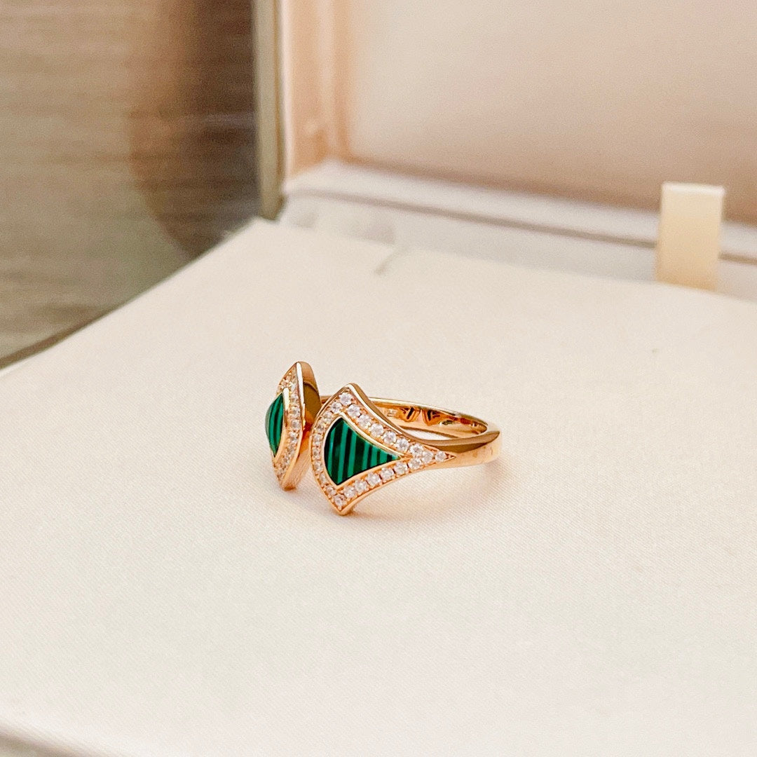 Bague malachite de rêve des divas 18 carats