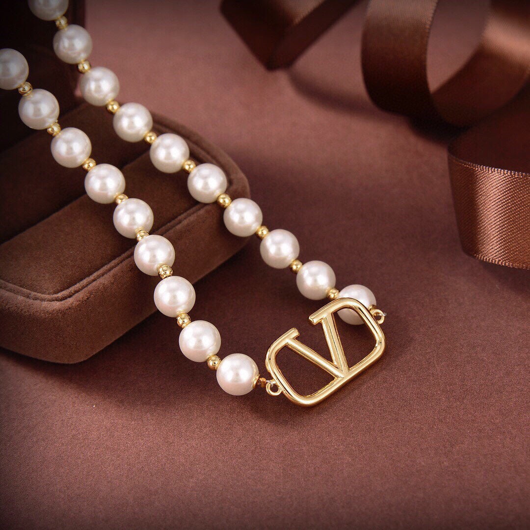 Collier signature Garavani VLogo 18 carats