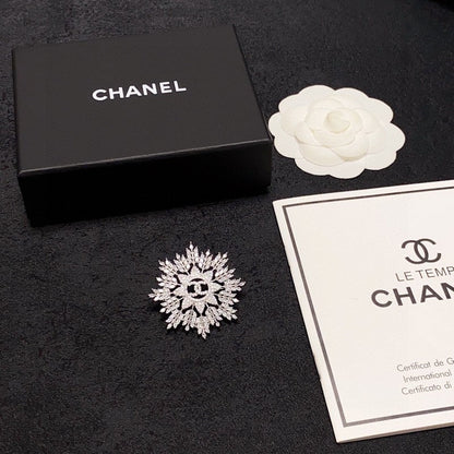 18K CC Flower Crystal Brooch