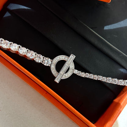 Bracelet H en diamant à maillons Finesse 18 carats