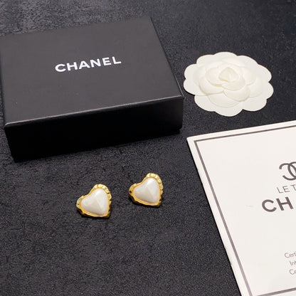 18K CC Heart Pearl Earrings