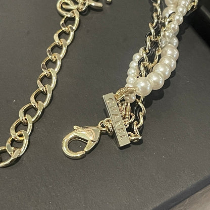 18K CC Pearls Gold Necklace
