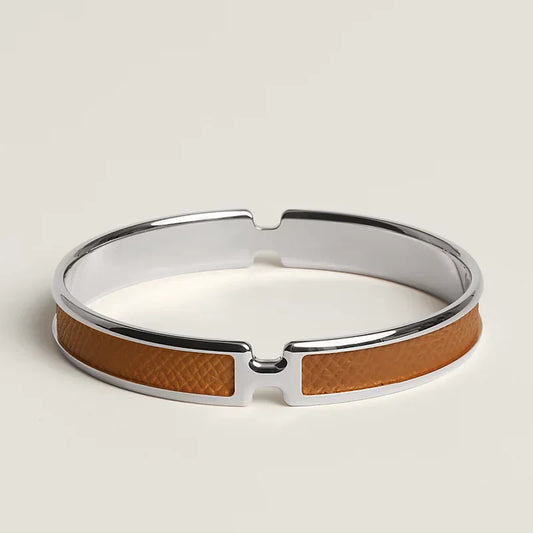 18K Olympe Light Brown H Bracelet